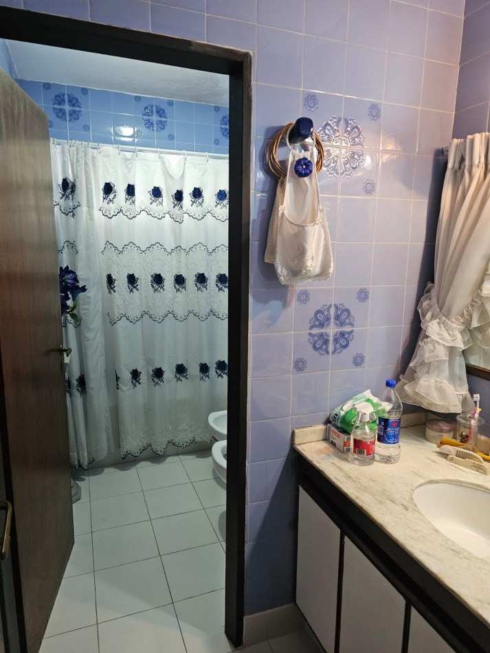 VENTA DE DEPARTAMENTO CENTRICO en 25 de mayo