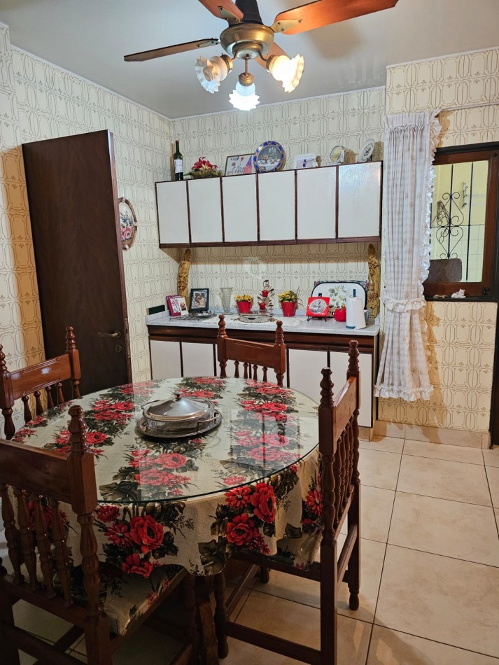 VENTA DE DEPARTAMENTO CENTRICO en 25 de mayo