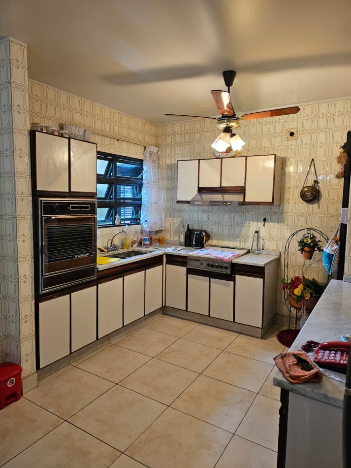 VENTA DE DEPARTAMENTO CENTRICO en 25 de mayo