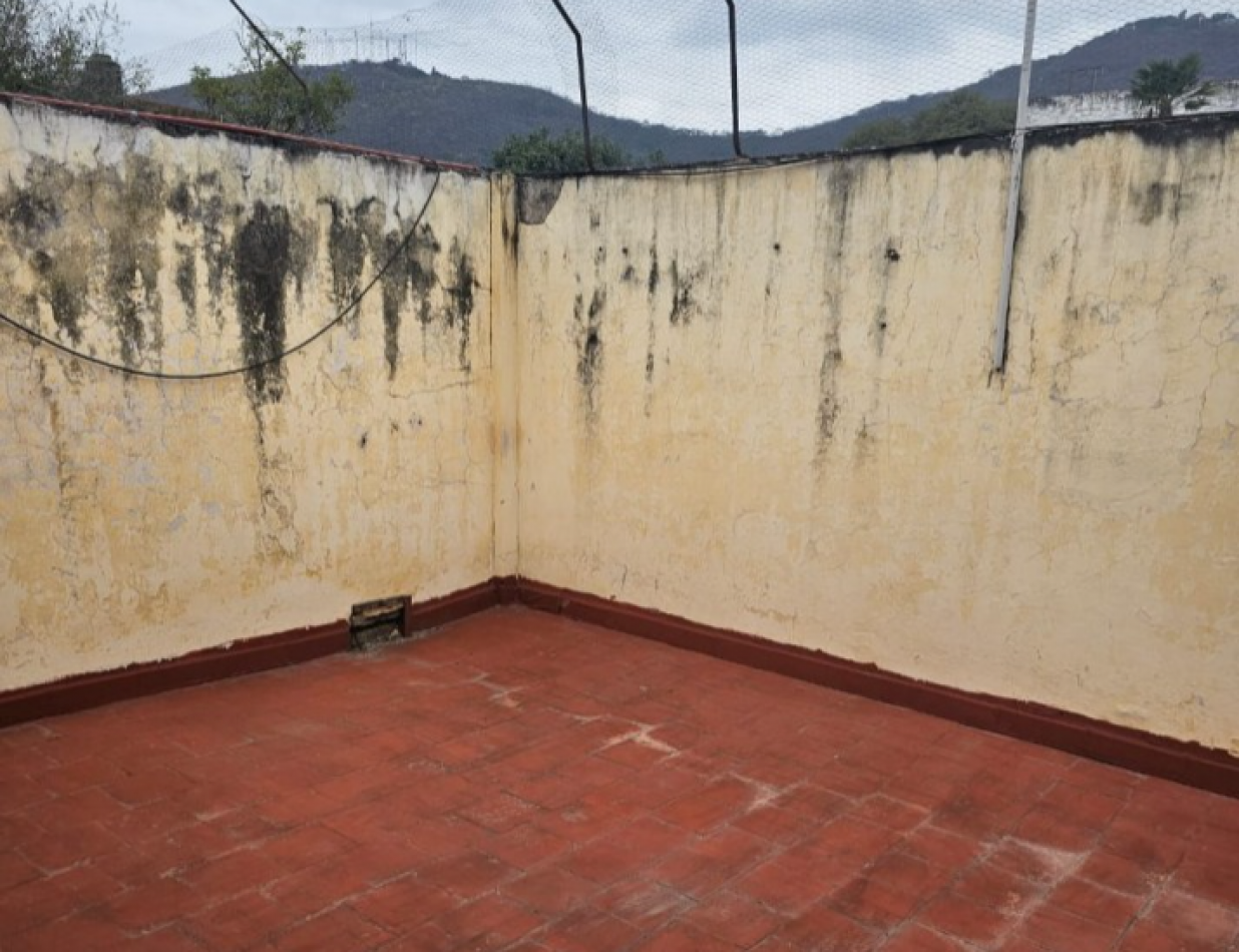 Venta de departamento 1er piso 