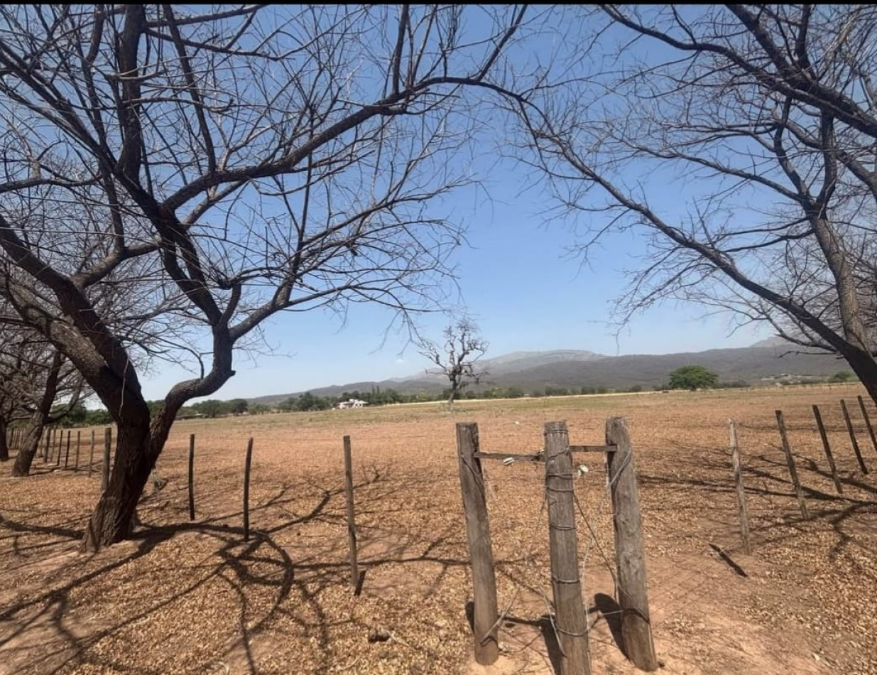 ¡PROPIEDAD SOÑADA EN VENTA - CHICOANA! 