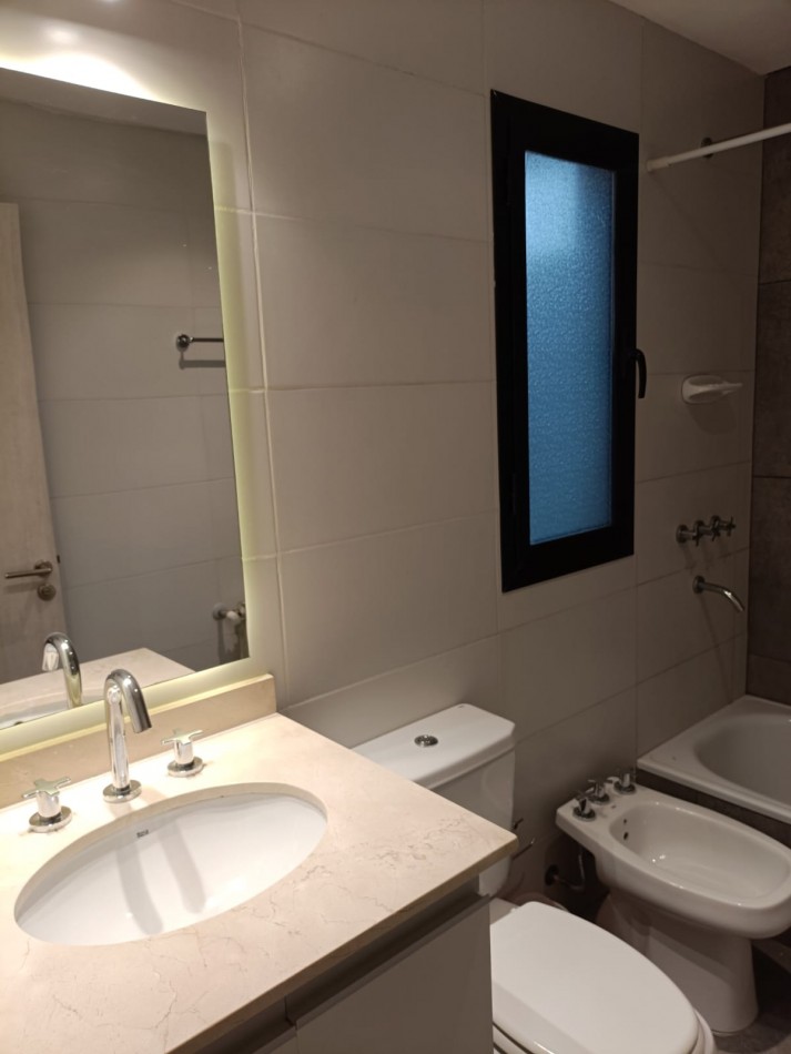 Monoambiente en venta Ubicacion inmejorable - Leguizamon 246 (1er piso al frente)