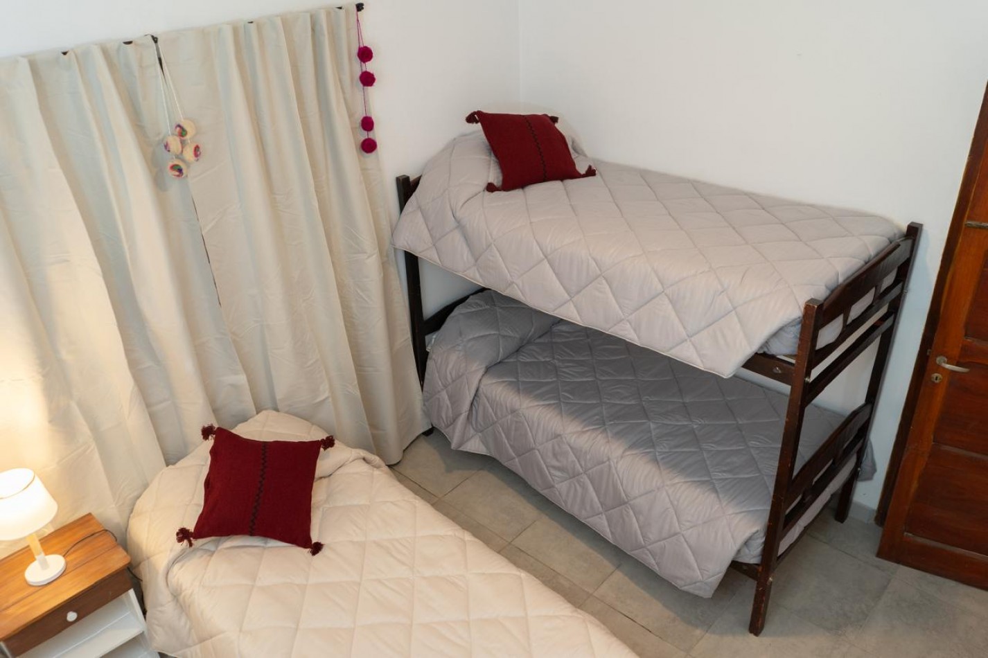 OPORTUNIDAD EN VENTA!  Lamadrid 182, entre Alvarado y Urquiza