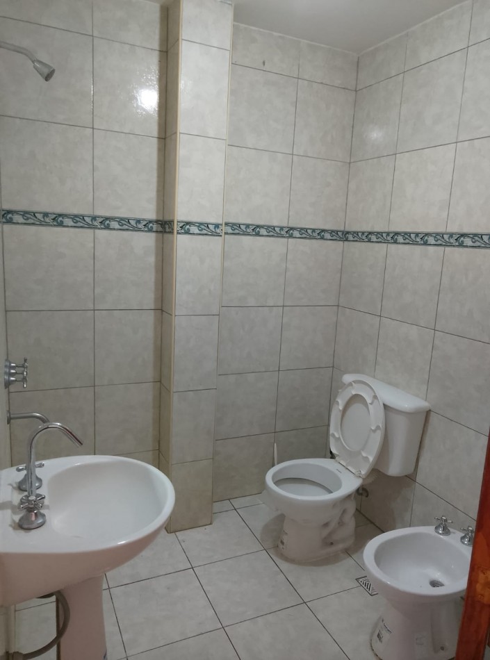 DEPARTAMENTO EN PLANTA ALTA - B° 14 DE MAYO AMPLIACION - ZONA SUR