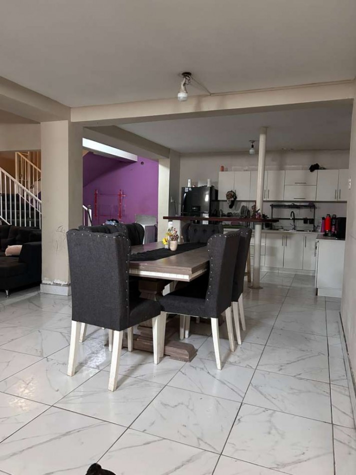 ALQUILER CASA EN ARENALES 401