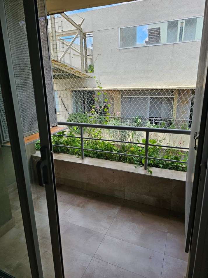 MONOAMBIENTE EN ALQUILER AYRES VERDES