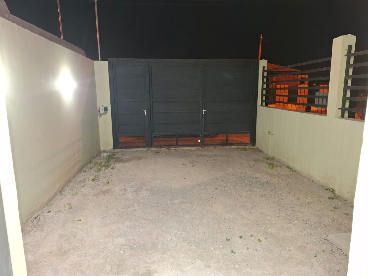 ALQUILO DUPLEX - ZONA SUR