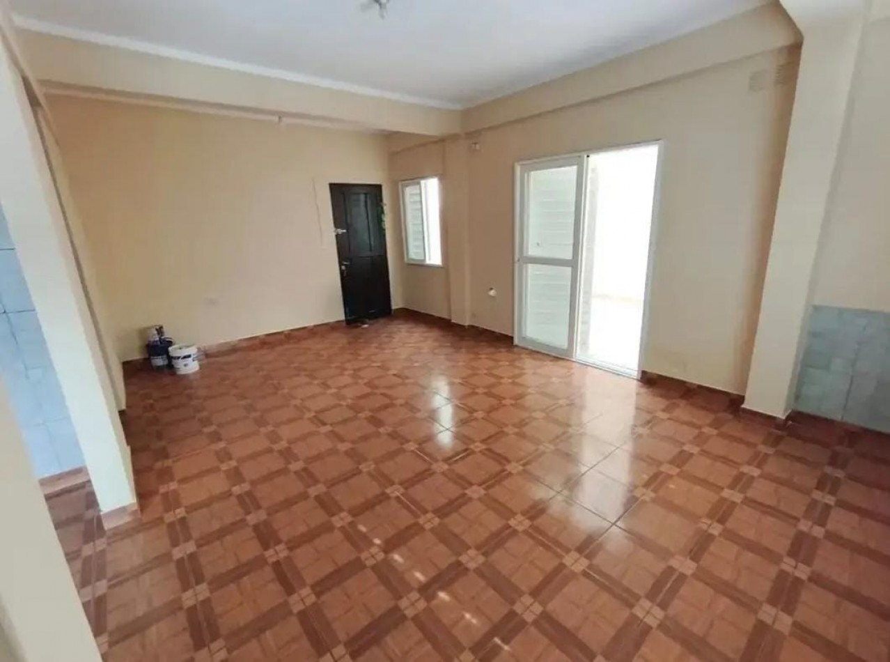 ALQUILER DEPTO PELLEGRINI Y URQUIZA