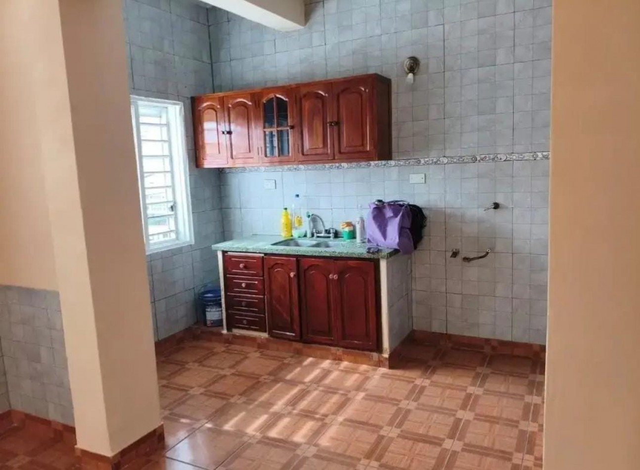 ALQUILER DEPTO PELLEGRINI Y URQUIZA