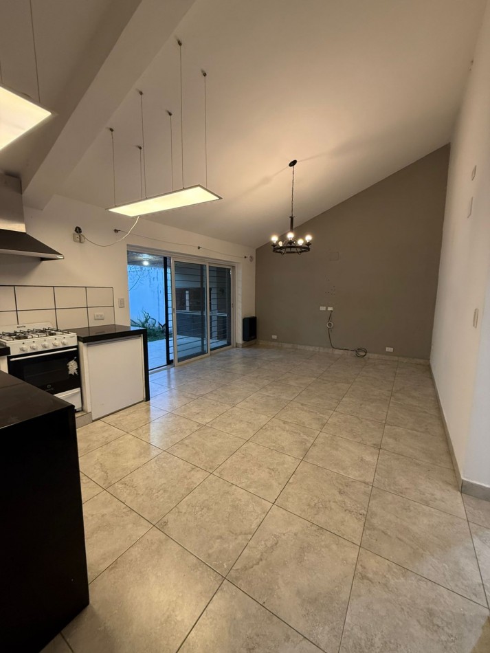 CASA DE DOS DORMITORIOS PARQUE BELGRANO