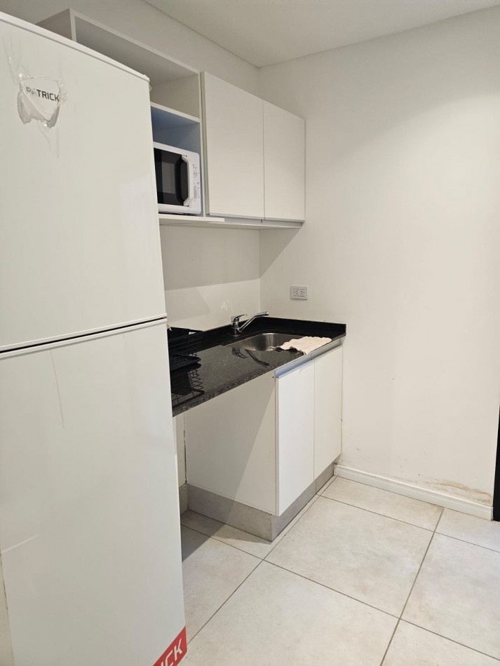 ALQUILER MONOAMBIENTE LEGUIZAMON 246