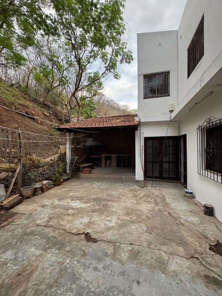 CASA EN ALQUILER - VILLA LAS ROSAS