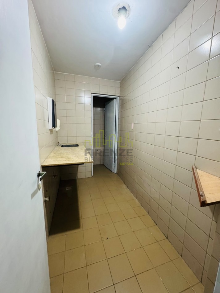 LOCAL COMERCIAL EN VENTA