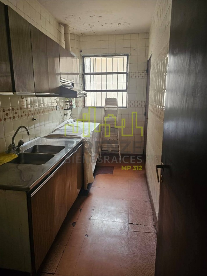 Vendo departamento en Alvarado 268