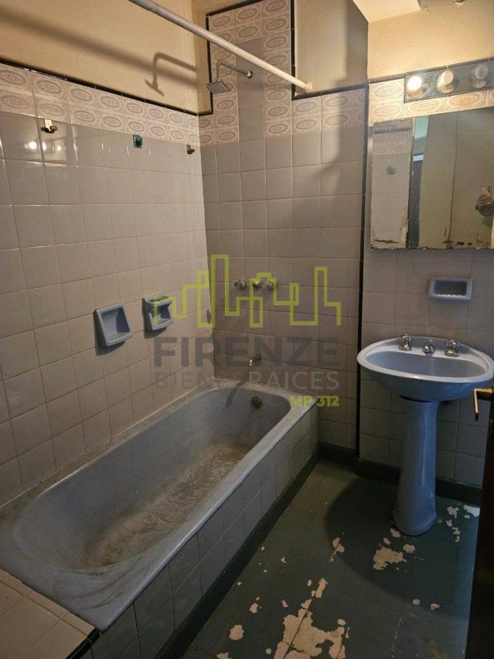Vendo departamento en Alvarado 268