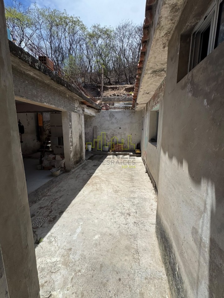 CASA EN CONSTRUCCION EN VILLA LAS ROSAS 