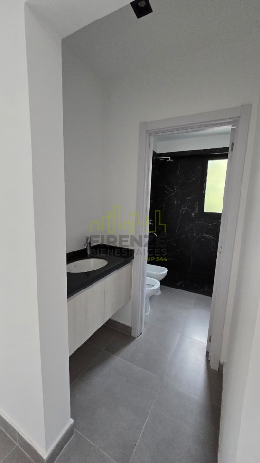 DEPARTAMENTO EN VENTA EN AV GRAL GUEMES