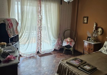 VENTA DE DEPARTAMENTO CENTRICO en 25 de mayo
