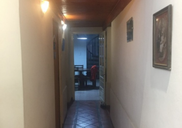 ¡CASA EN VENTA - MACROCENTRO!  Olavarria 133