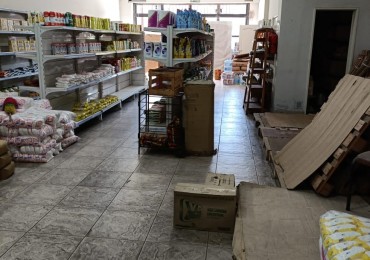 ¡LOCAL COMERCIAL DISPONIBLE! Ubicacion inmejorable — Av. San Martin 