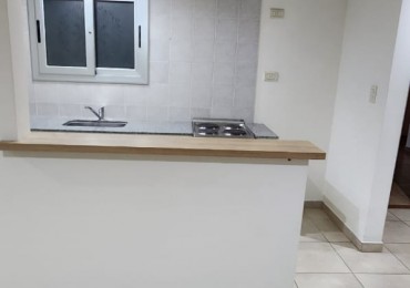  DEPARTAMENTO EN ALQUILER Necochea 1359 - 1° Piso
